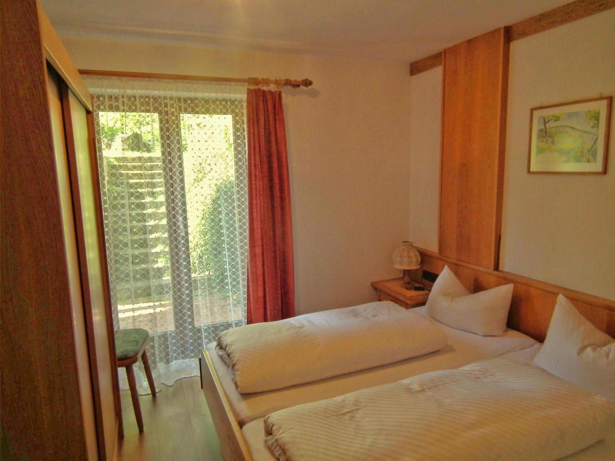 Gaestehaus Zur Faerbe Apartments Оберстдорф Номер фото
